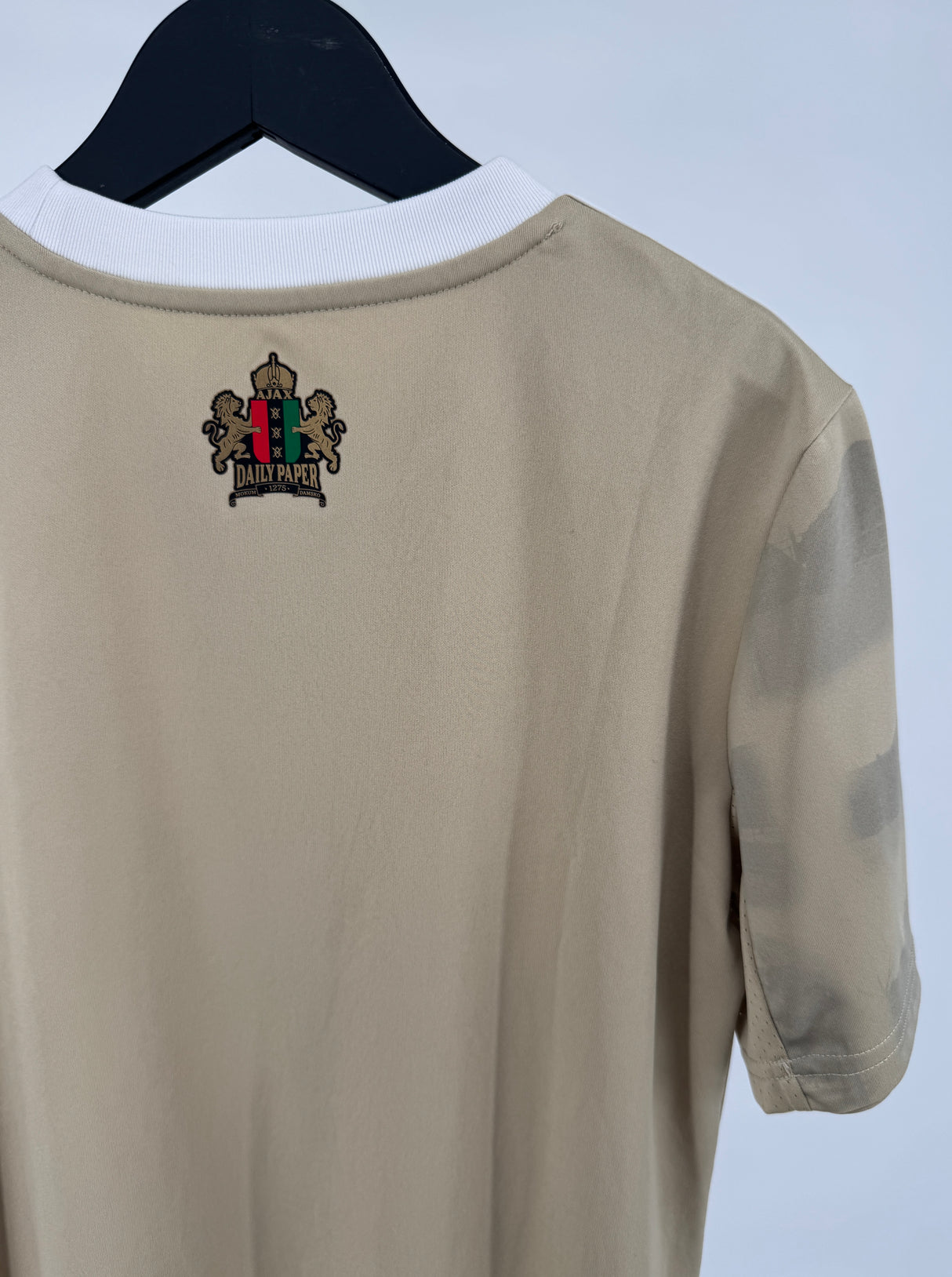 Ajax Daily Paper Voetbalshirt Goud Maat 146 / 152