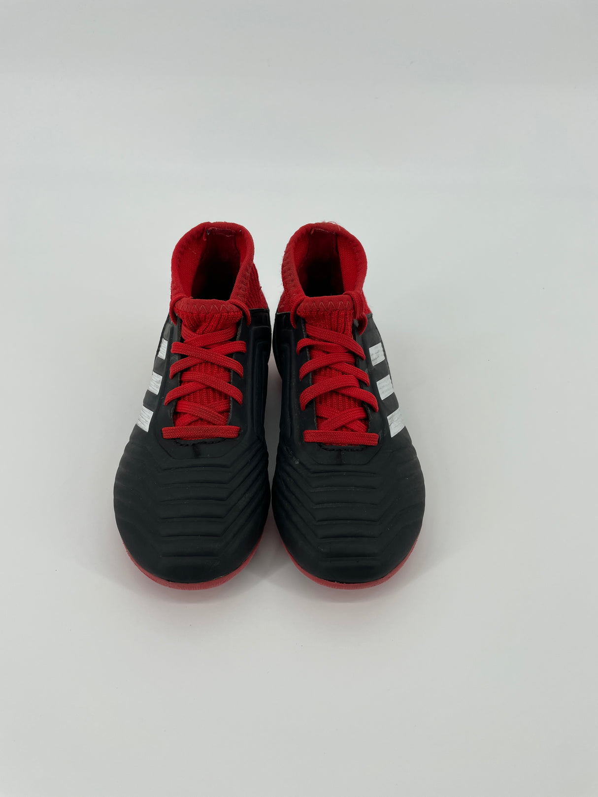 Predator Voetbalschoenen Zwart Rood Maat 30