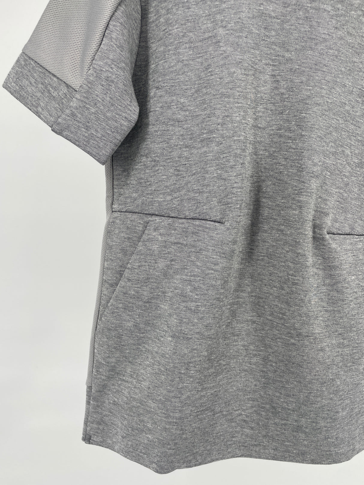 Z.N.E. T-shirt Grijs Maat 140