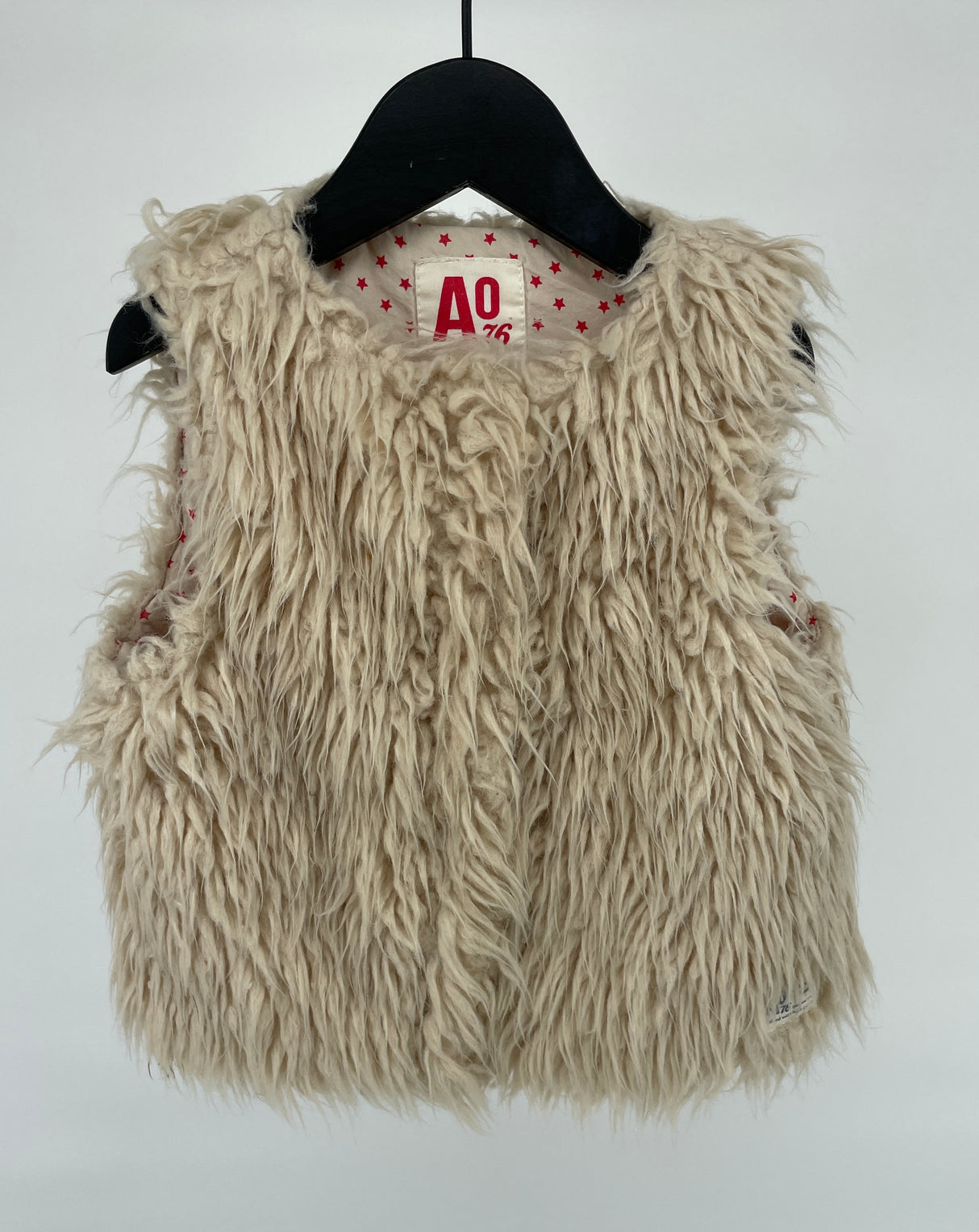 Bodywarmer Beige Faux Fur Maat 104
