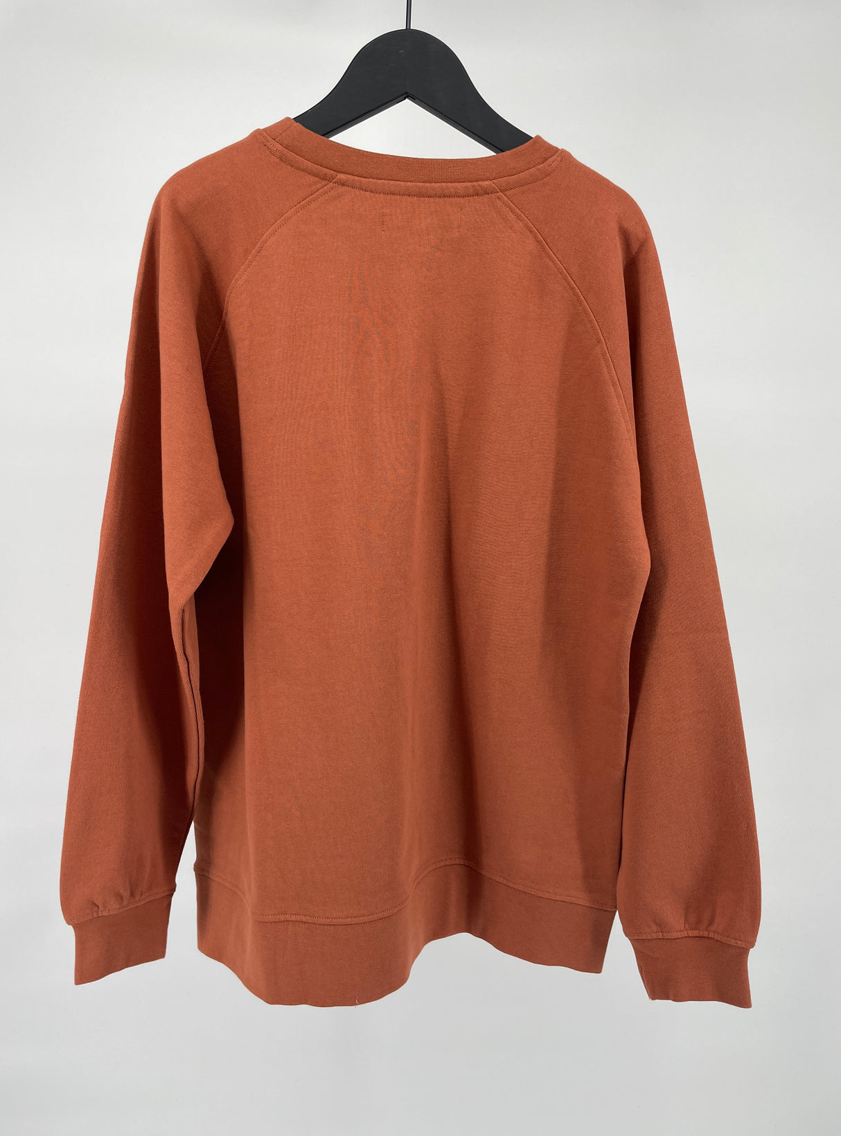 Trui Bruin Logo Maat 152