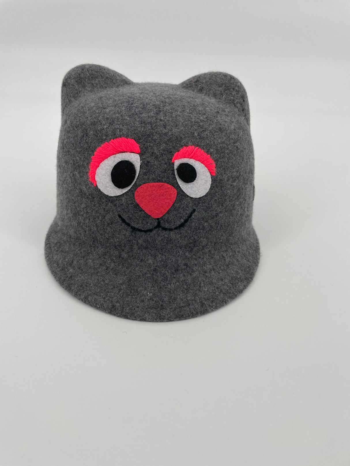 Hoedje Wol Grijs met Kattenkop Maat 4 - 8 Jaar