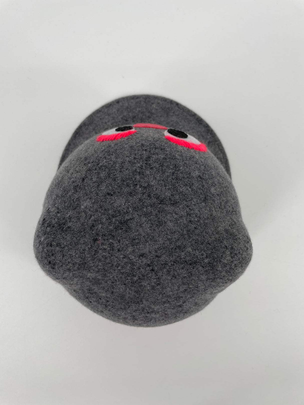 Hoedje Wol Grijs met Kattenkop Maat 4 - 8 Jaar