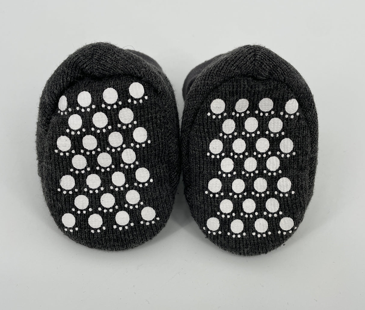 Set Muts en Slofjes Grijs met Oortjes Maat 3 Maanden - 1 Jaar