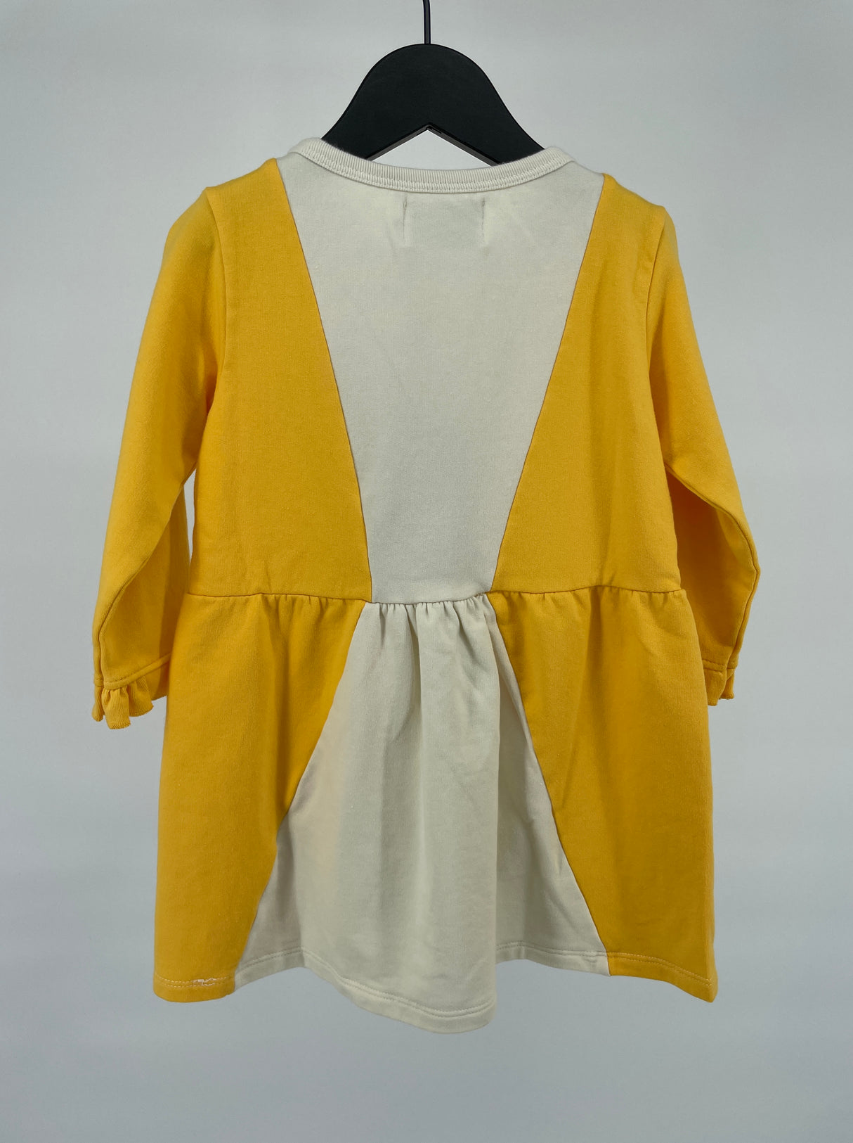 Jurk Geel Beige Triangel Maat 86 / 92