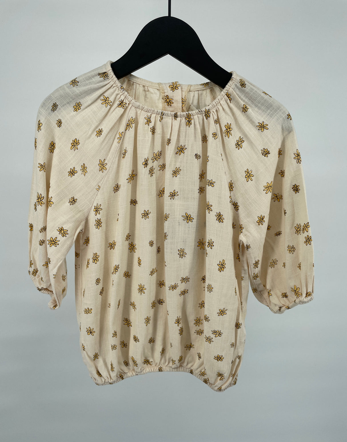 Top Beige 3/4 Mouw Madeliefjes Print