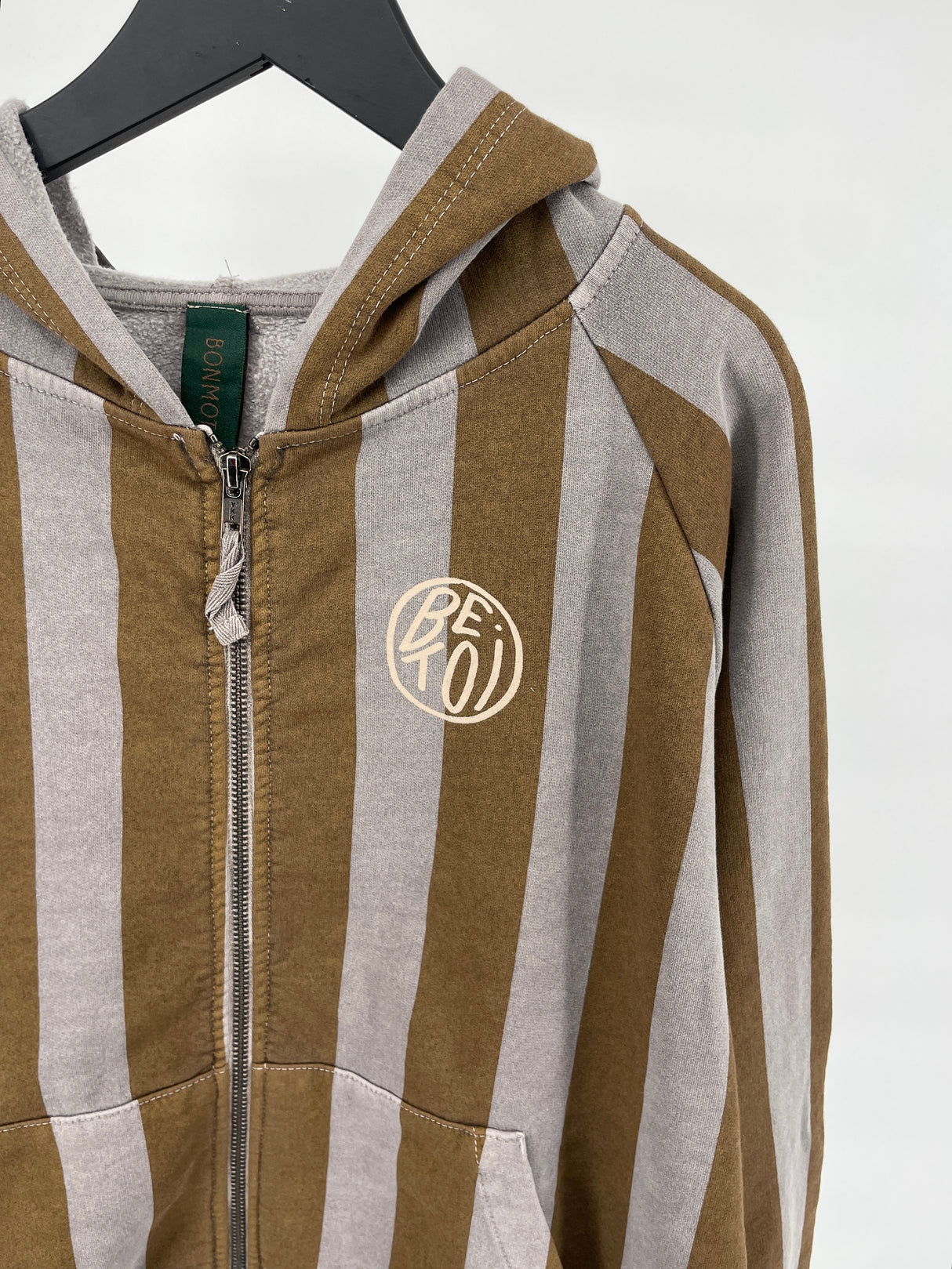 Vest Bruin Grijs Gestreept Maat 140 / 146