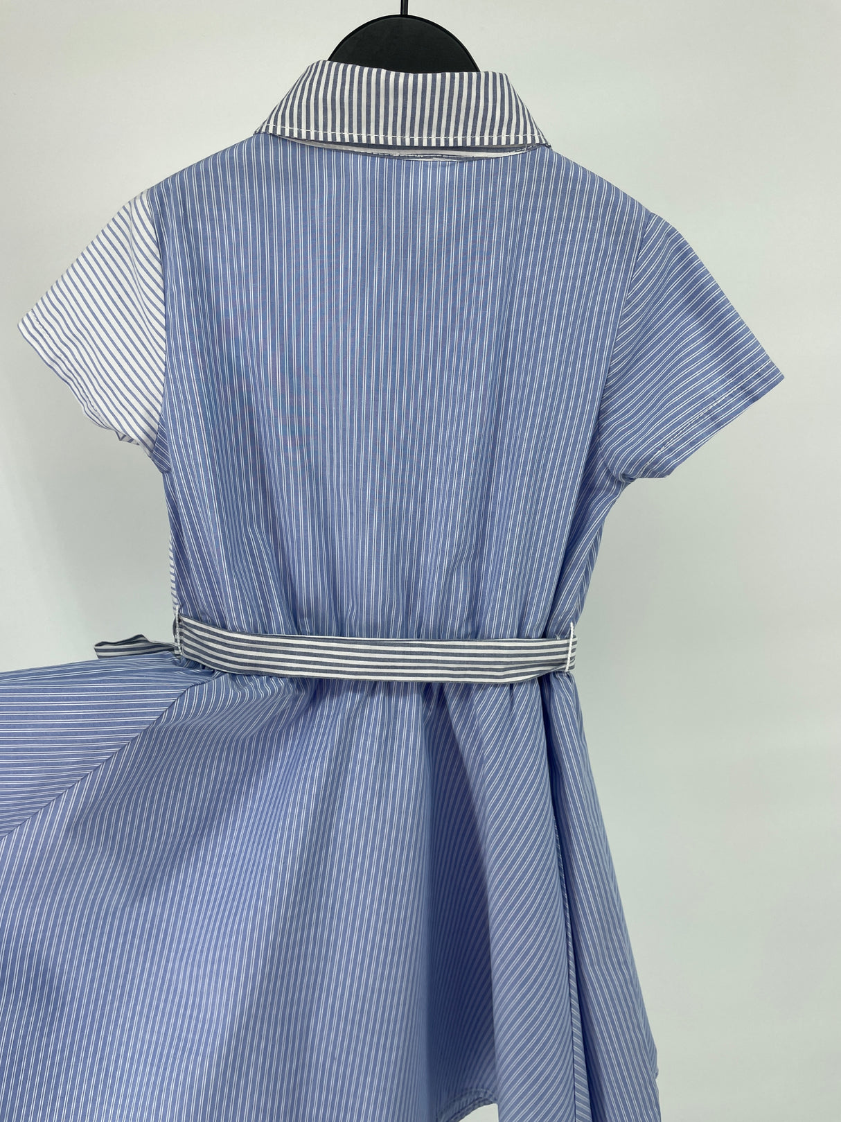 Jurk Korte Mouw Blauw Streepjes Maat 104