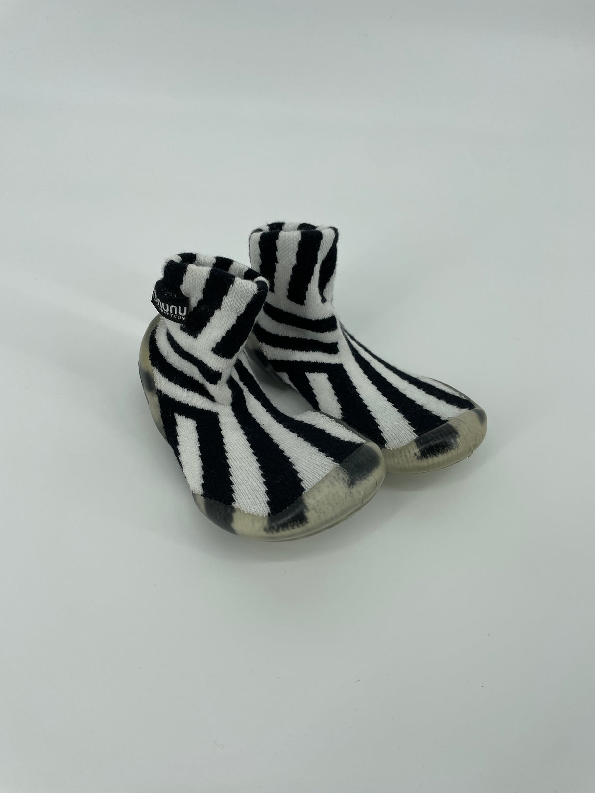 Sloffen Zwart Wit Strepen Maat 24 / 25