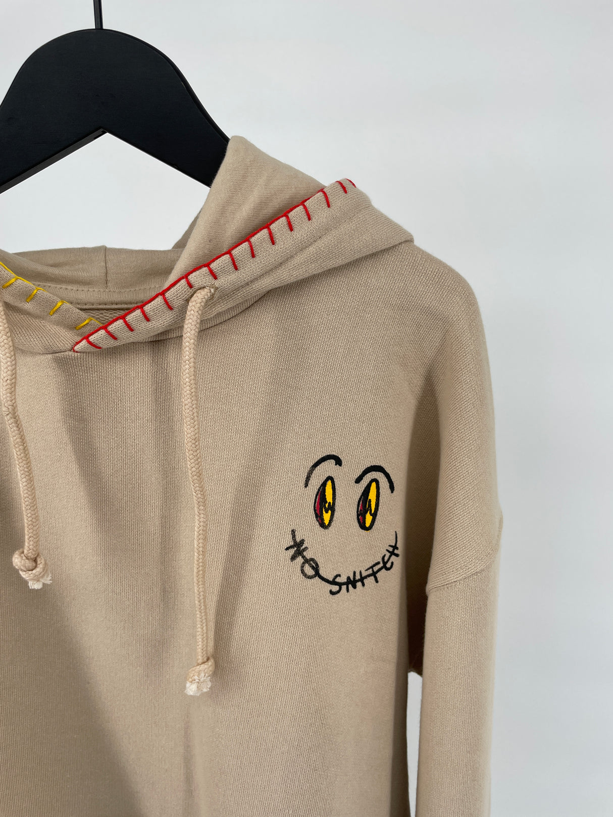 Hoodie Beige No Snitch Maat 158 / 164