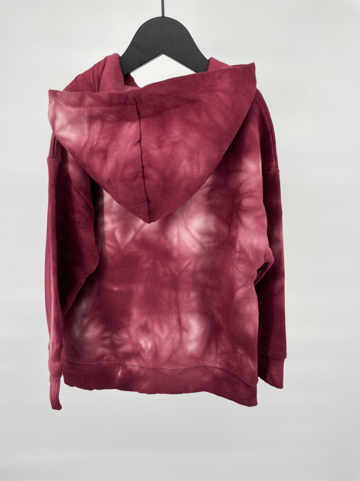 Hoodie Rood Tie Dye Maat 110