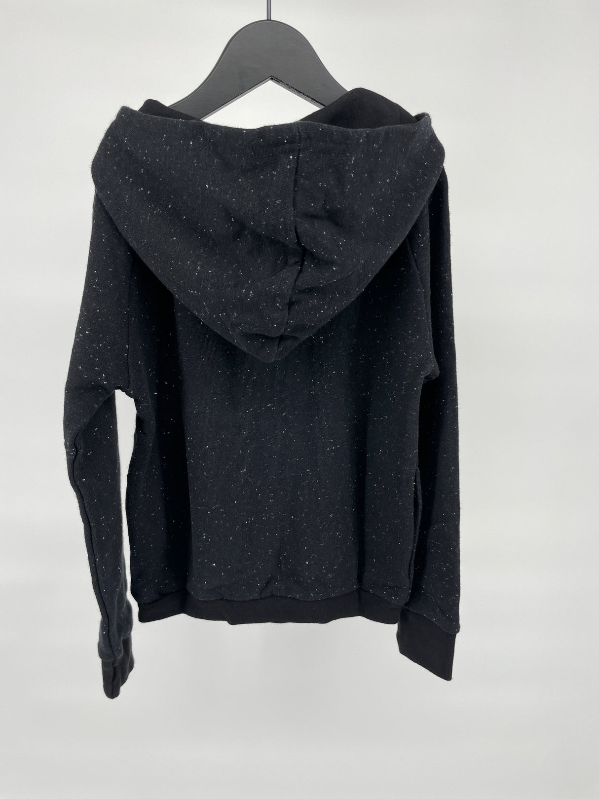 Hoodie Zwart met Roos Maat 122