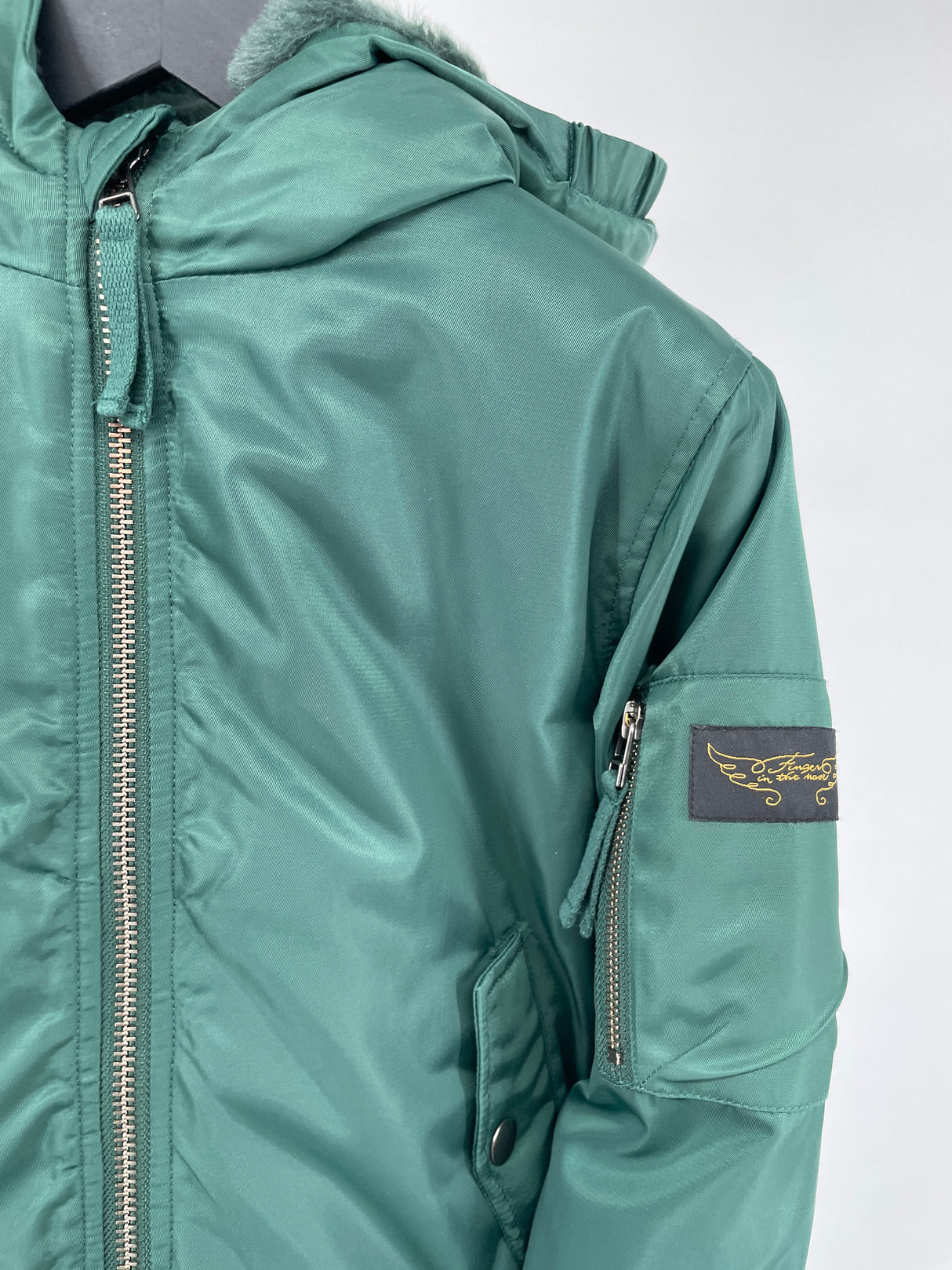 Jas Bomber Groen Capuchon Maat 122