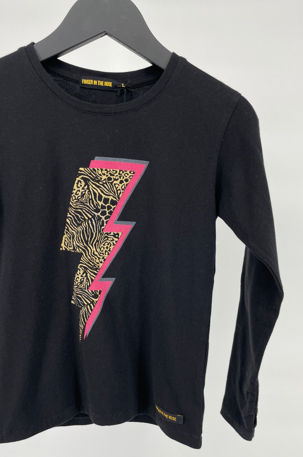 Longsleeve Zwart Bliksem Maat 122