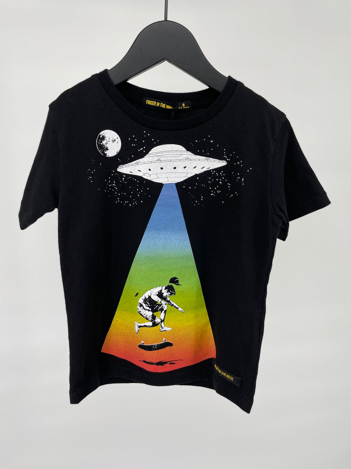 T-shirt Zwart Ufo Maat 92