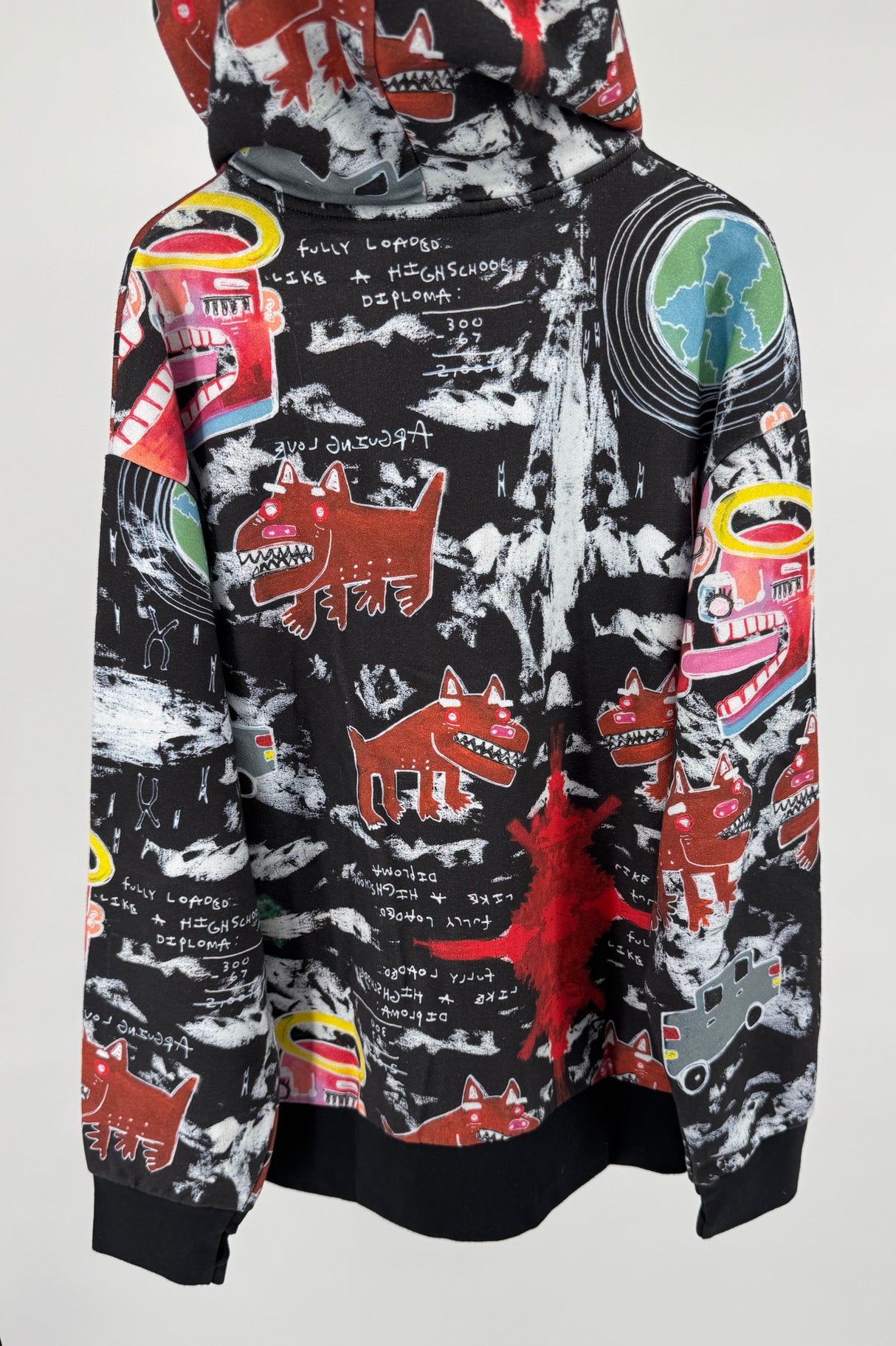 Vest Capuchon Zwart met Kunst Print AKKI Maat 164 / 170