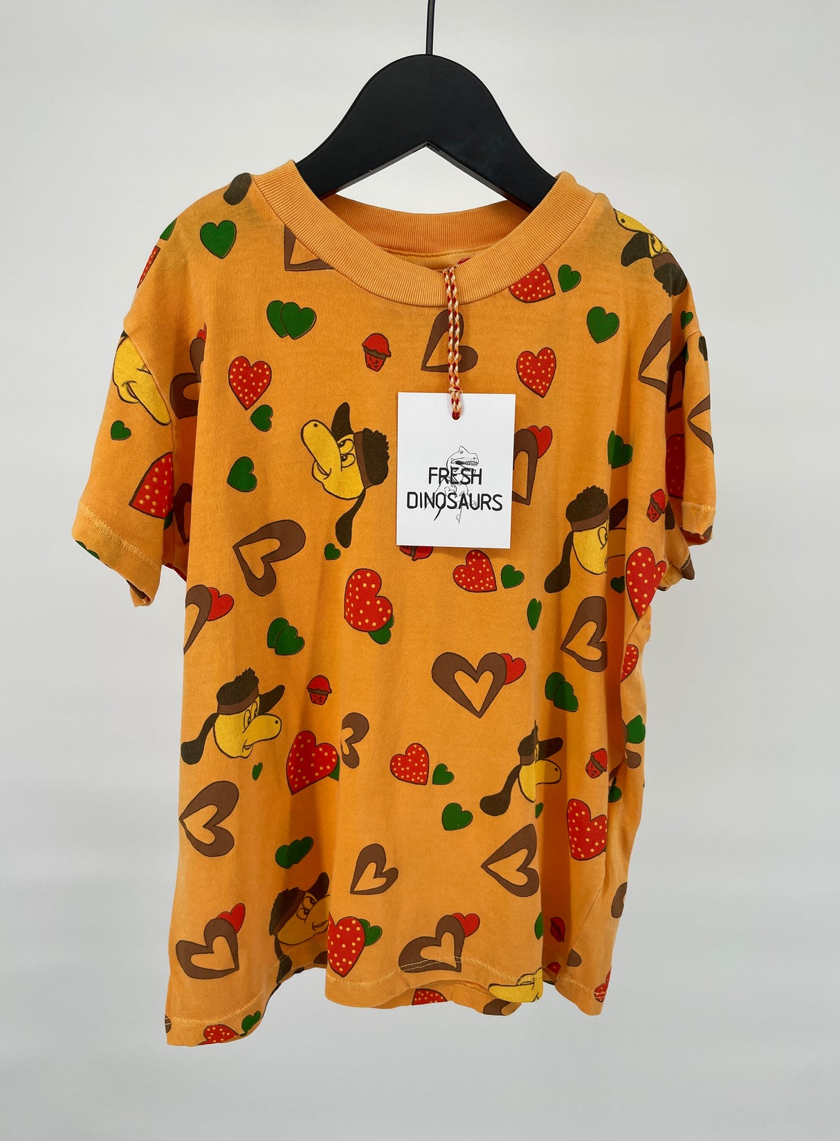 T-shirt Oranje Hartjes Print