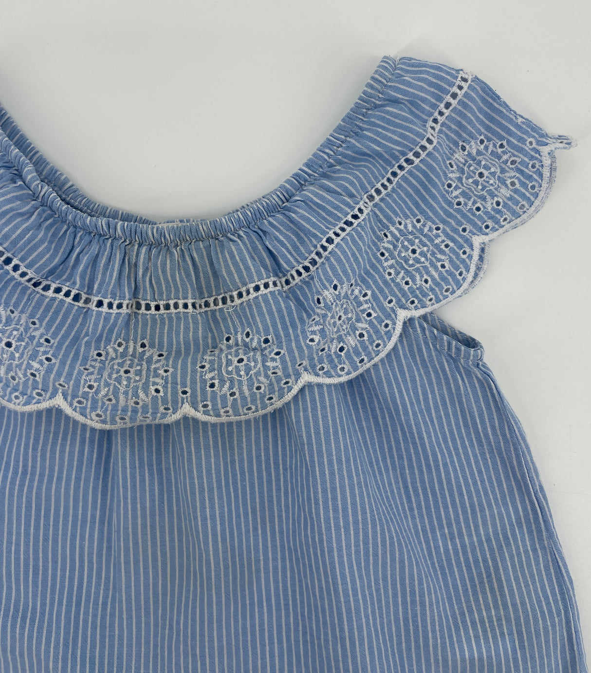 Top Mouwloos Blauw Wit Streepjes Maat 98