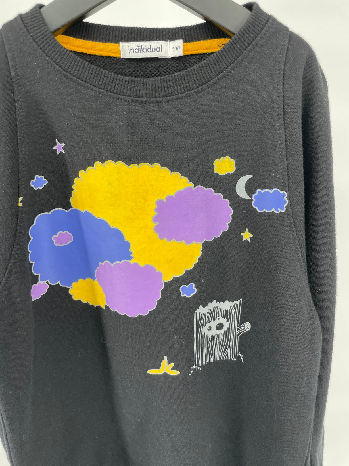 Trui Zwart Wolkenprint Maat 116