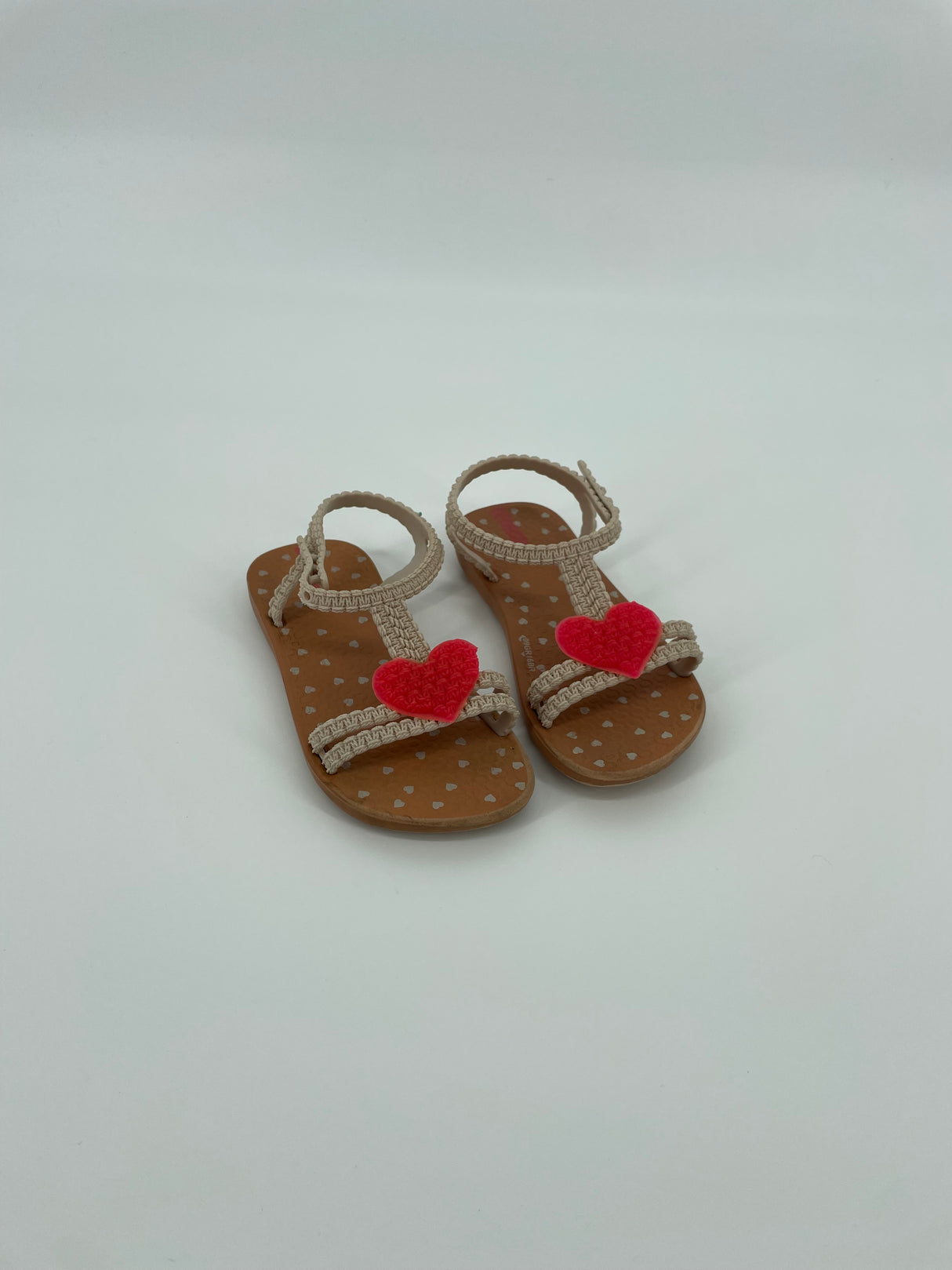 Water Sandalen Beige met Hartje Maat 25 / 26