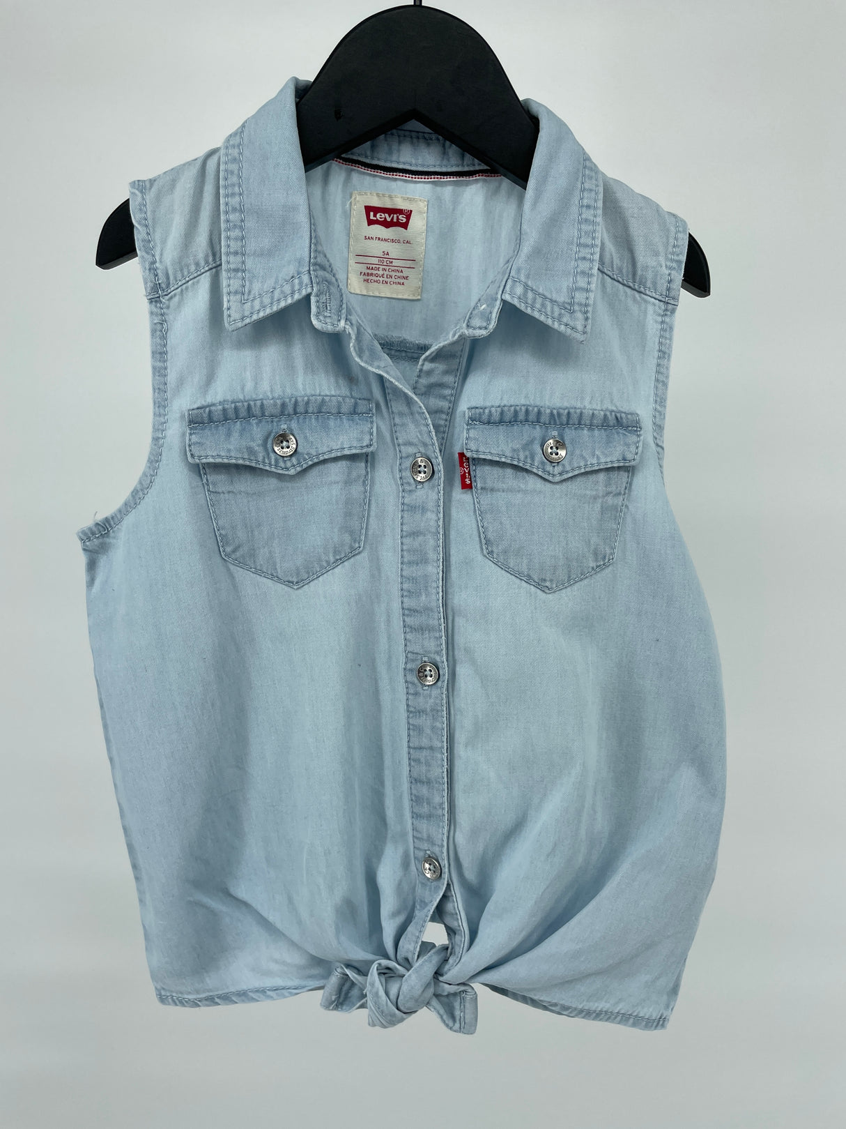 Top Denim Lichtblauw Mouwloos Maat 110