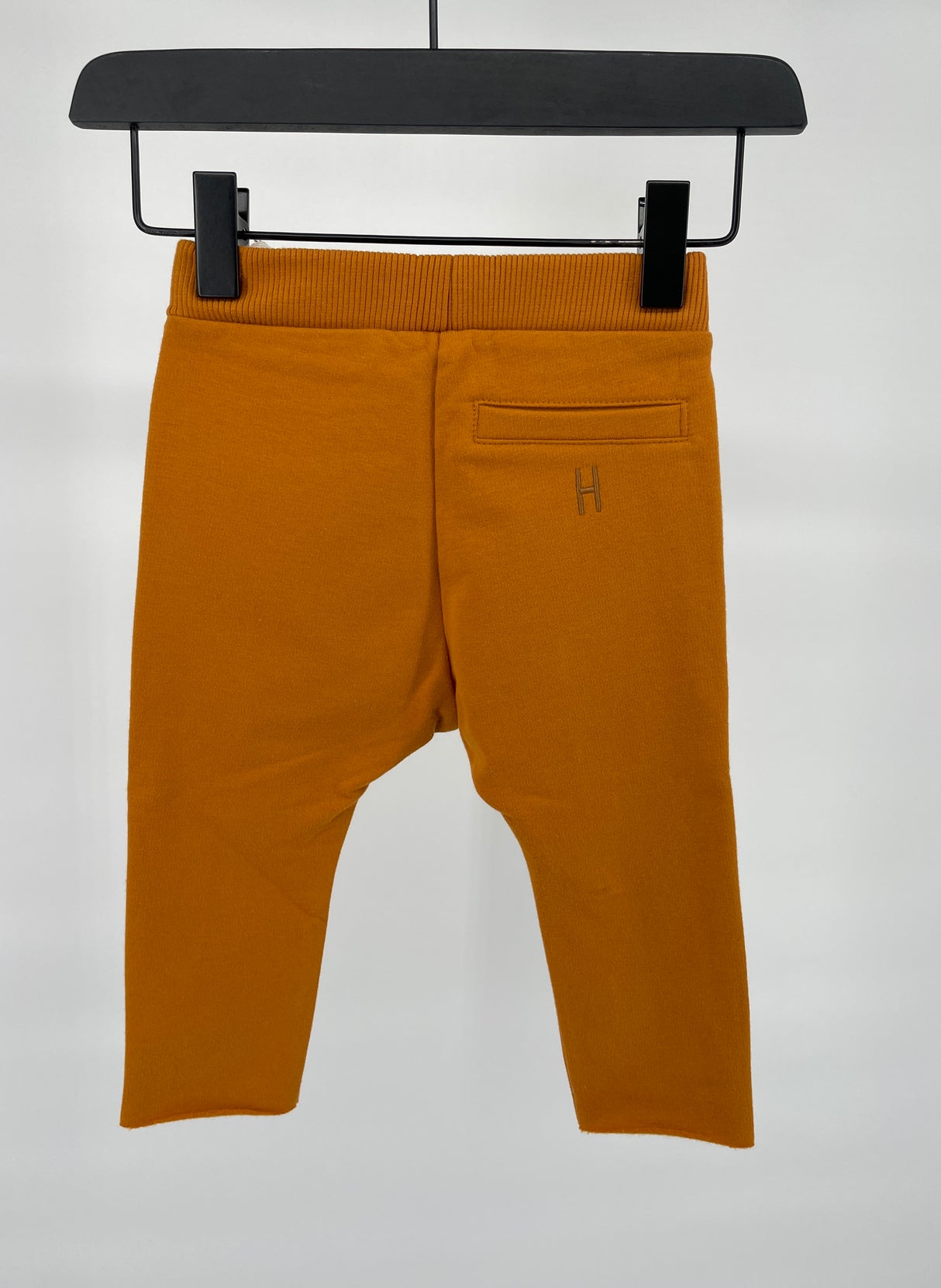 Broekje Oranje Maat 74 / 80