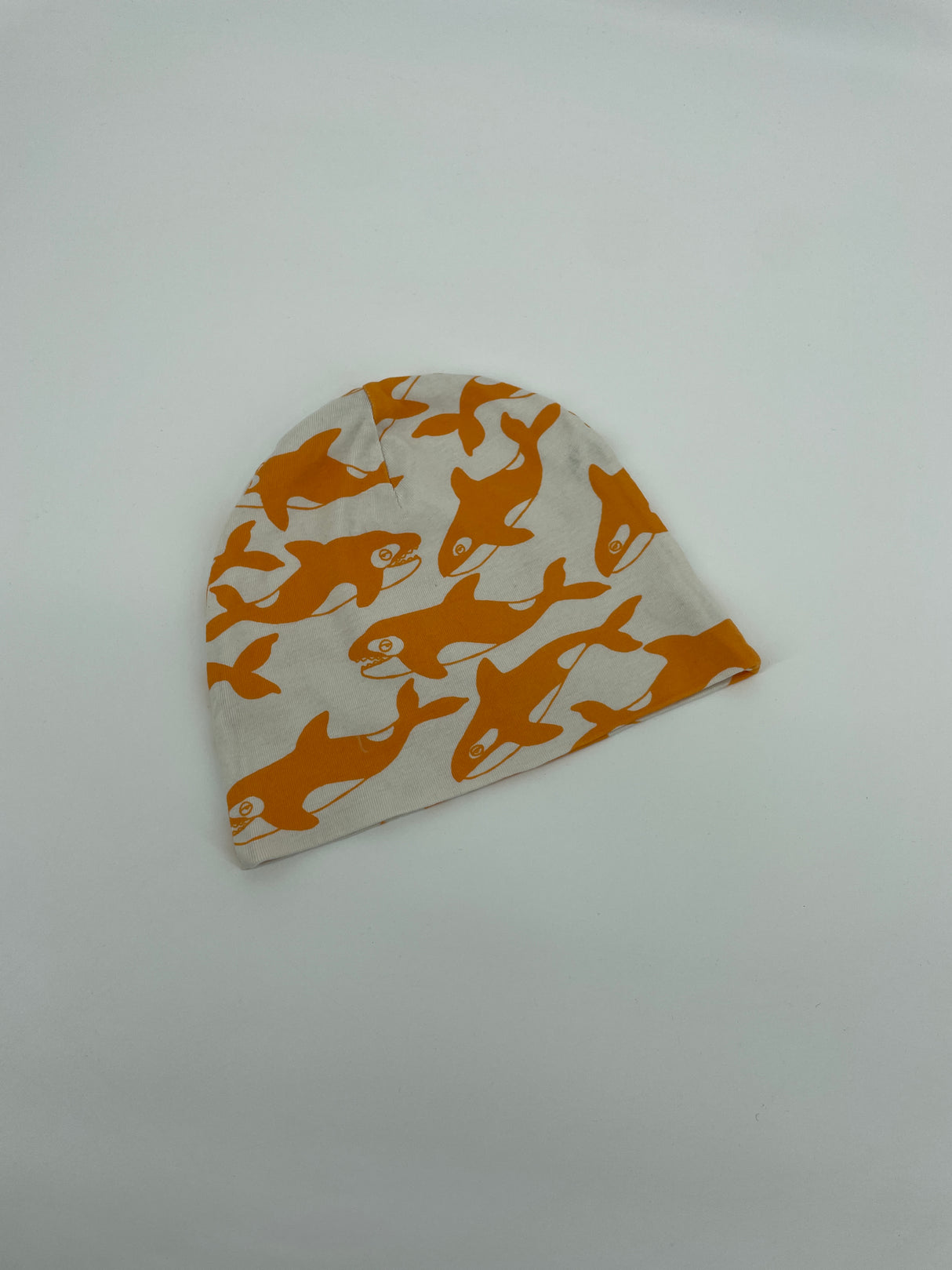Beanie Wit Oranje Orka Print Maat 3 - 9 Jaar