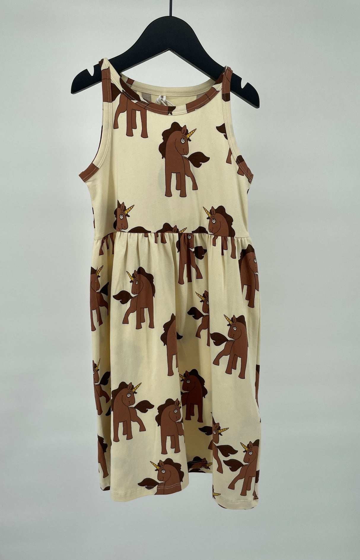 Jurk Beige Mouwloos Unicorn Print Maat 92 / 98