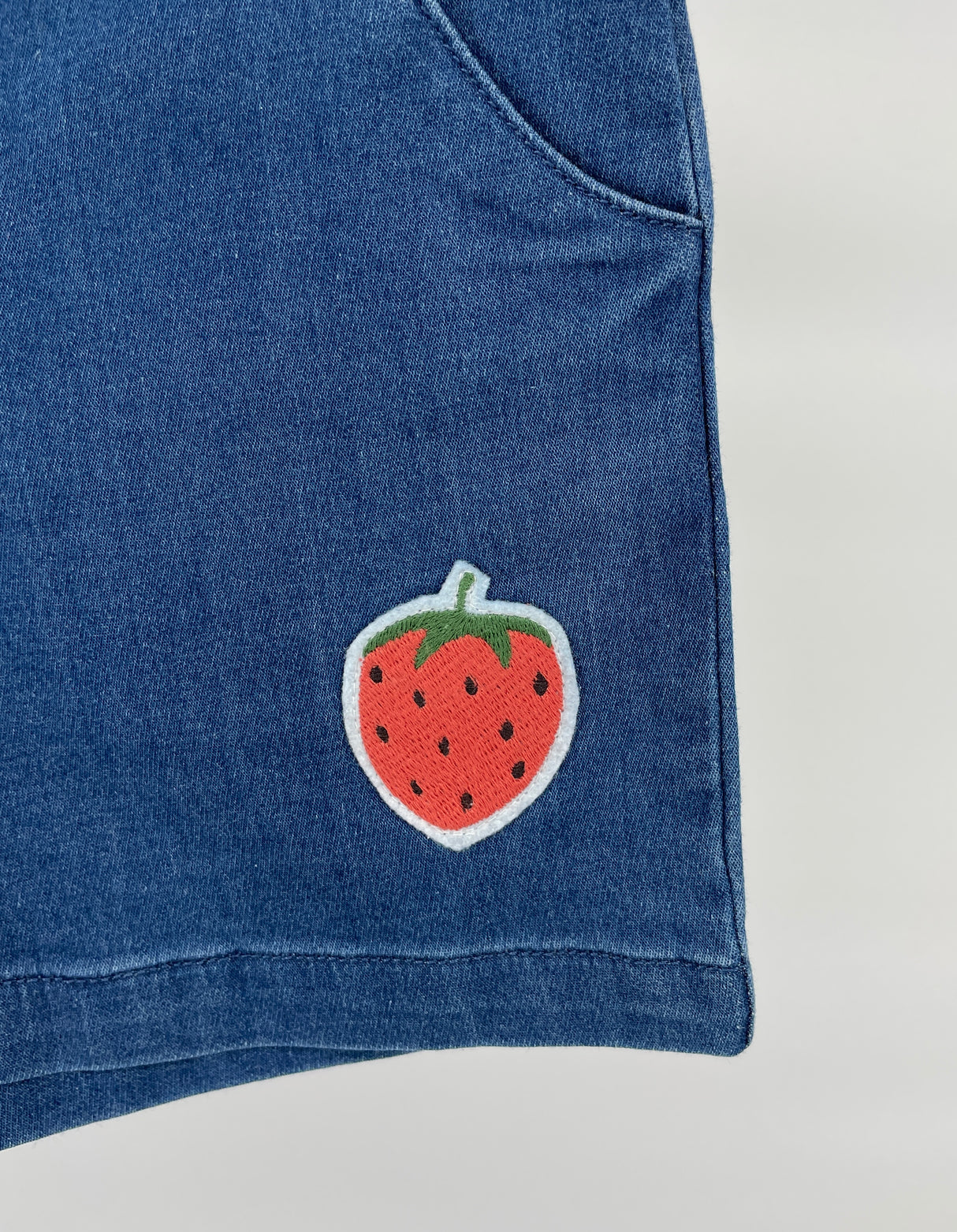 Korte Broek Blauw Denim Aardbei