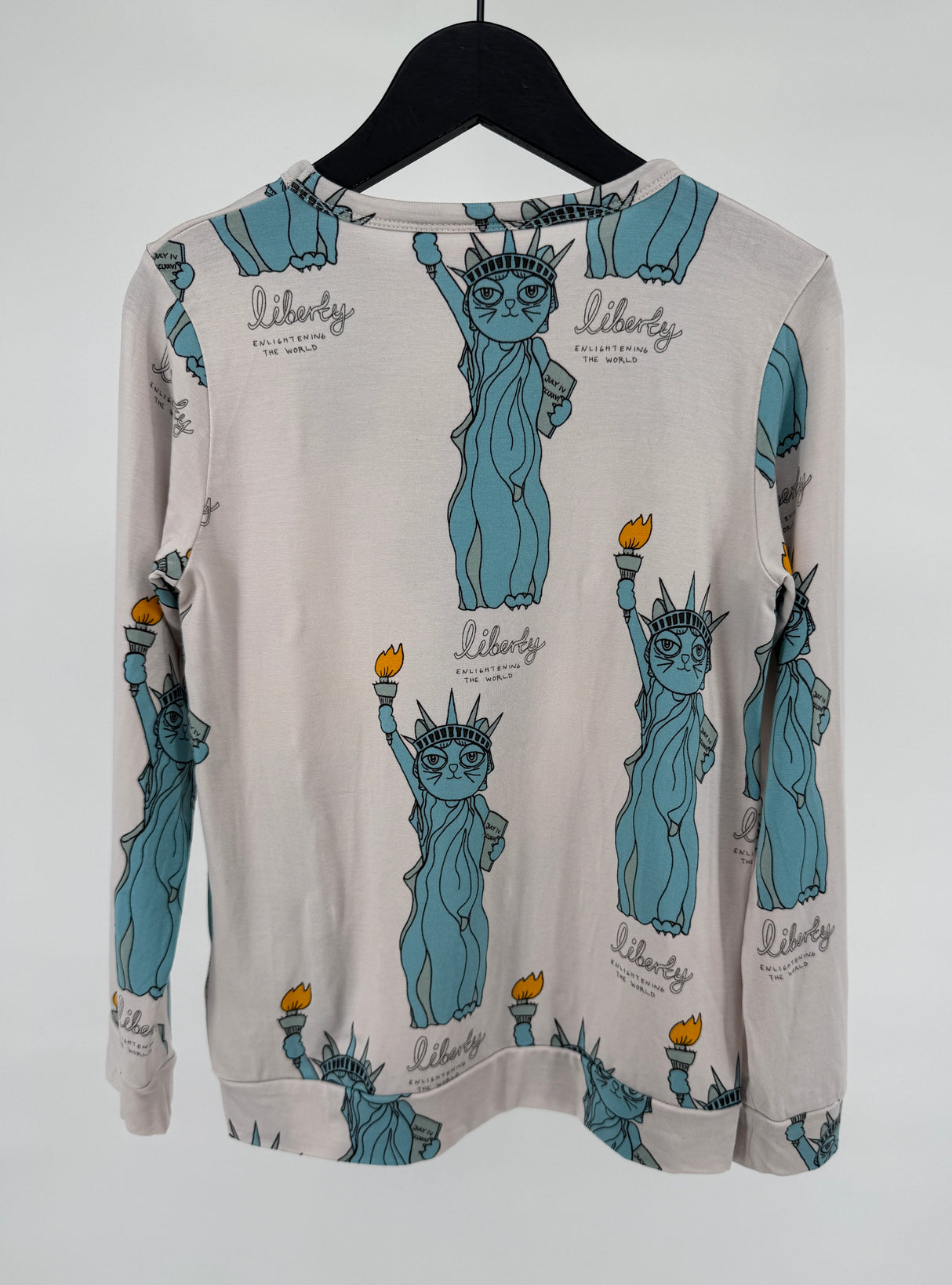 Longsleeve Beige New York Vrijheidsbeeld Print Maat 128 / 134