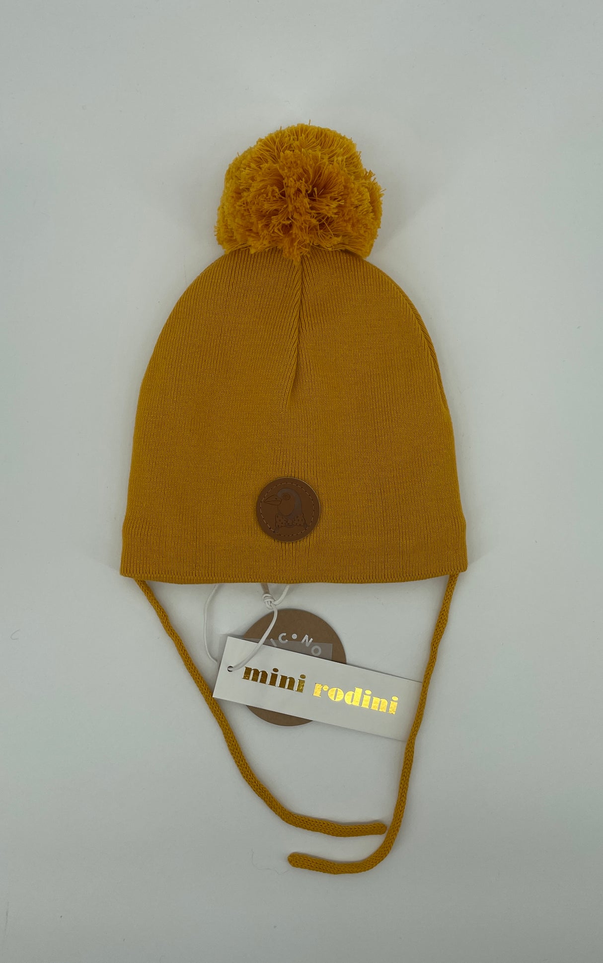 Muts Geel Pinguin Pompon Maat 9 Maanden – 3 Jaar