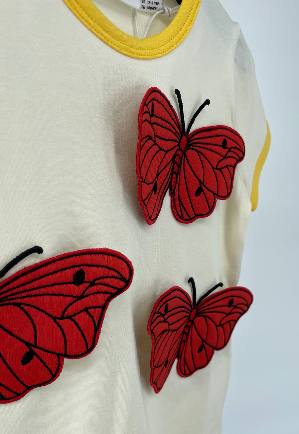 T-shirt Beige Rood Vlinders