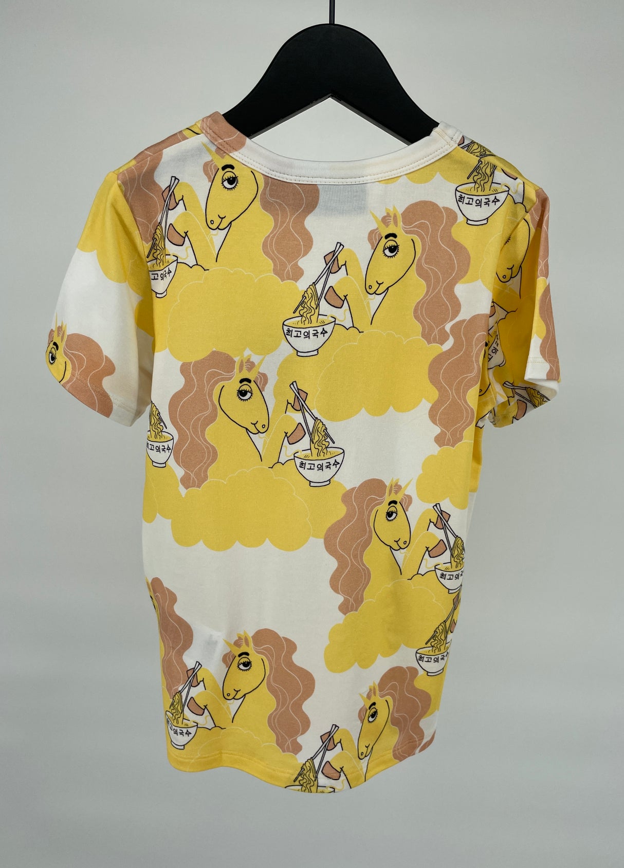 T-shirt Unicorn Noodles Geel Roze