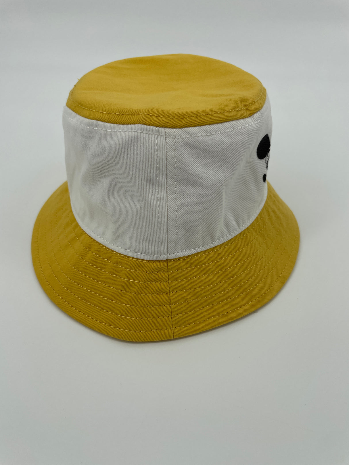 Vissershoedje Geel Wit Muizen 9 Mnd - 3 Jaar