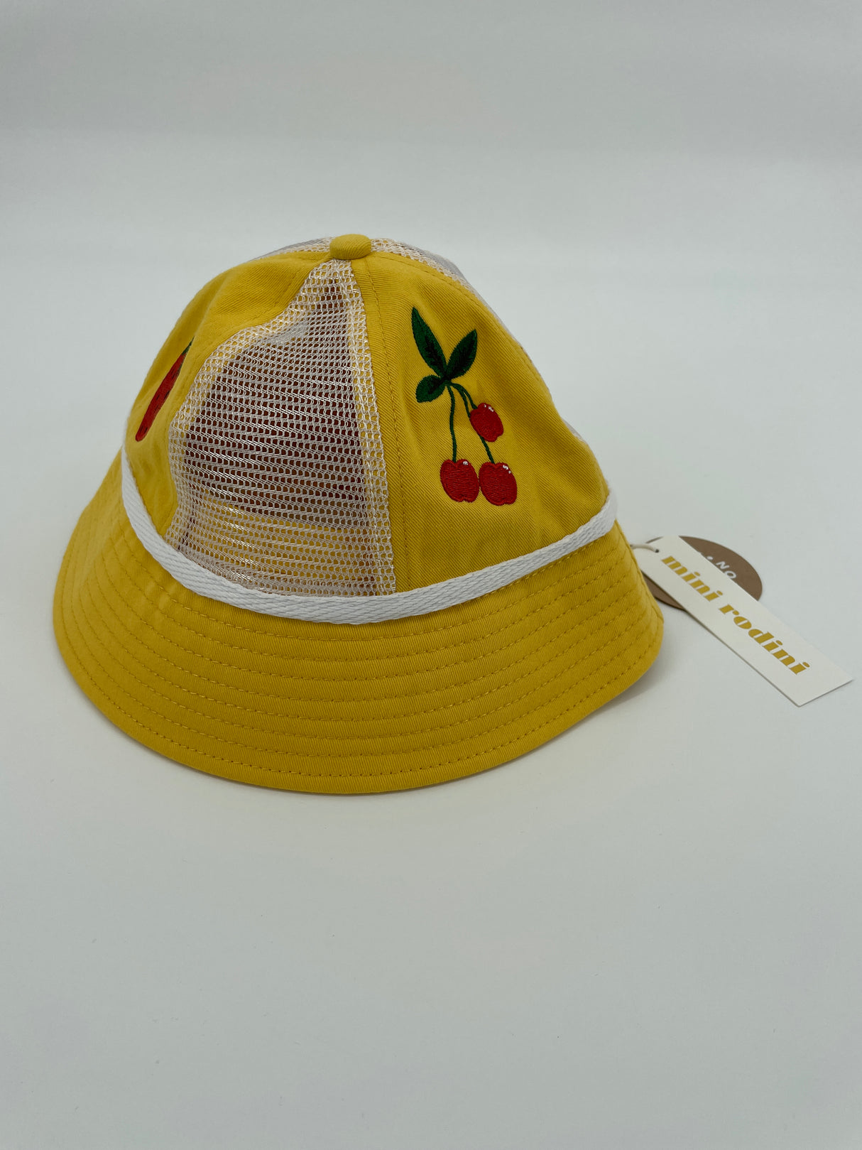 Zonnehoedje Geel Wit met Zomerfruit