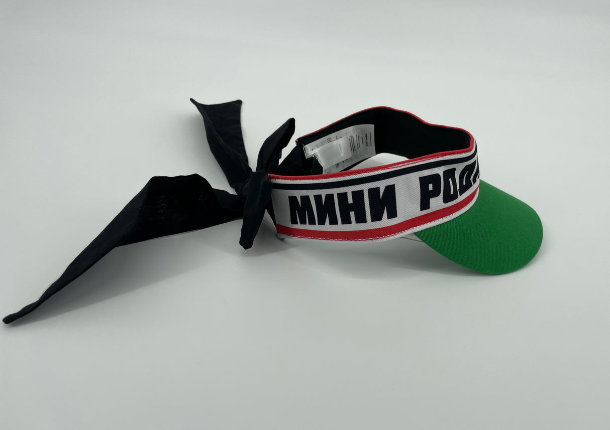 Zonneklep Groen met Tekst en Strik