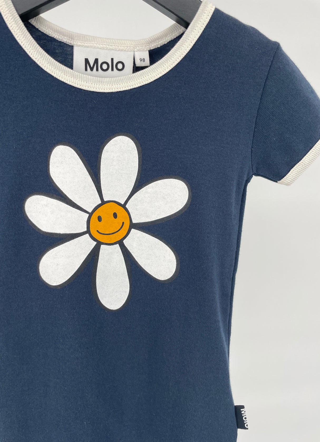 T-shirt Donkerblauw Madelief Maat 98