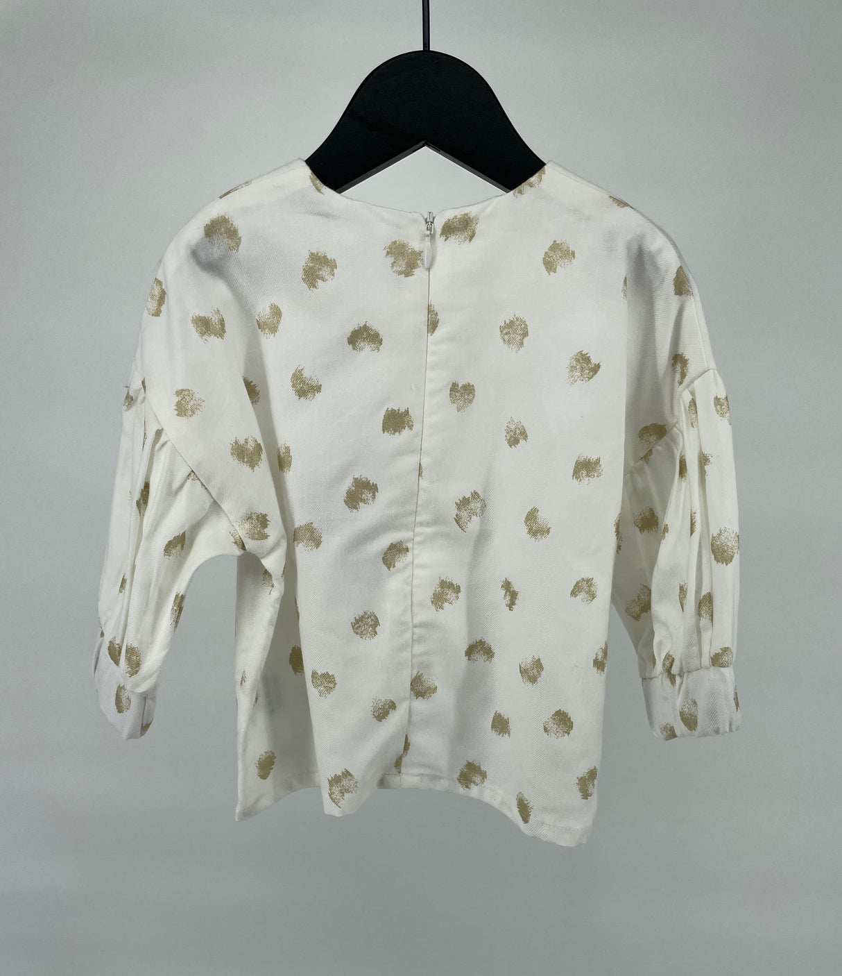 Top Lange Mouw Beige Gouden Stippen Maat 74