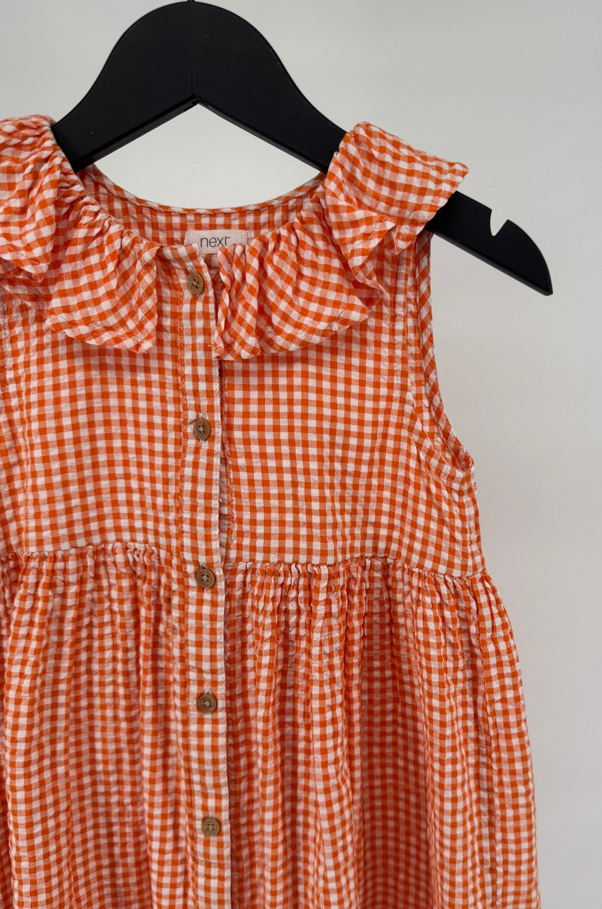 Jurk Mouwloos Oranje Wit Geblokt Roesjes Kraag Maat 116