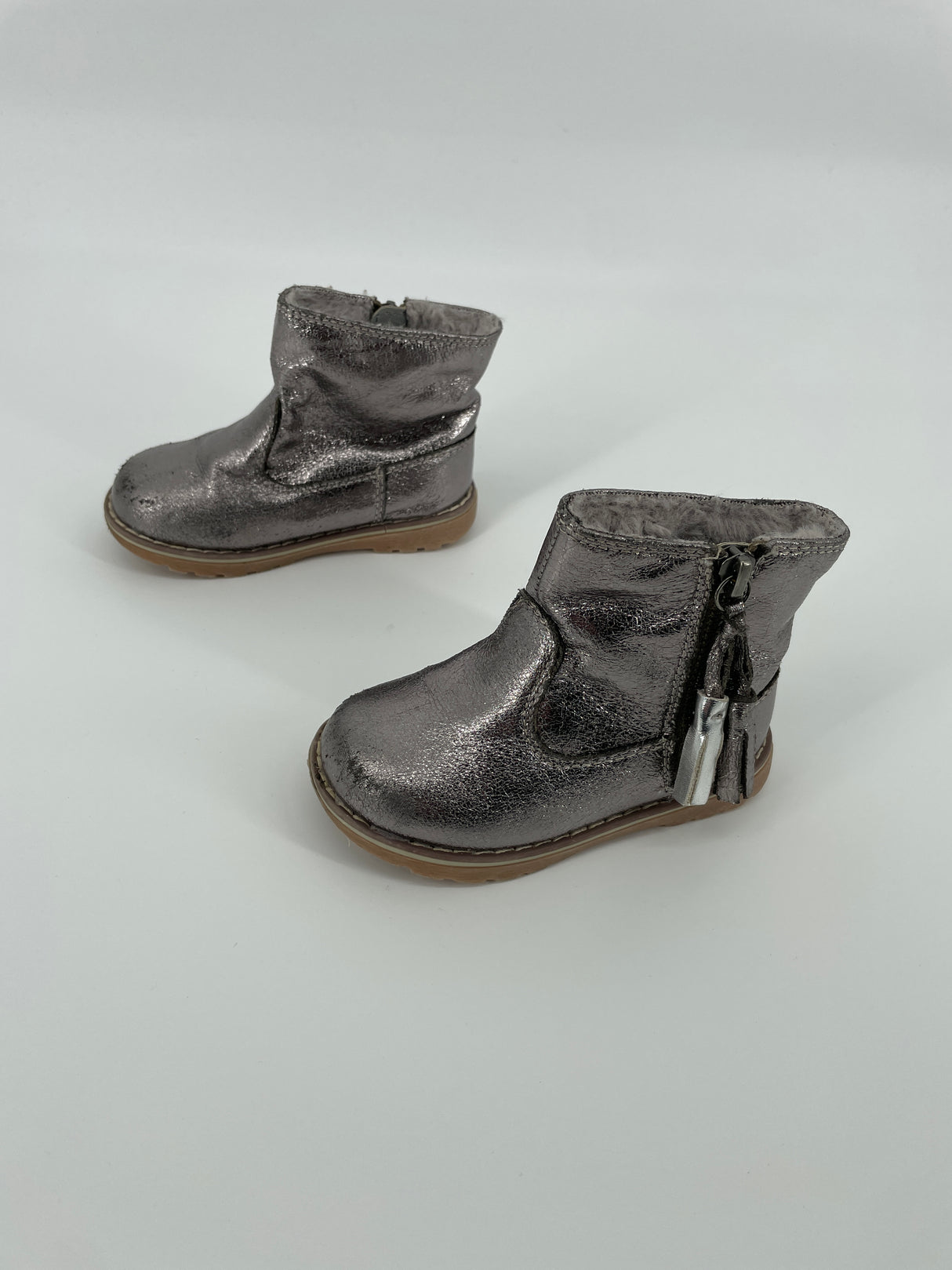 Laarsjes Zilver Gevoerd Maat 21,5