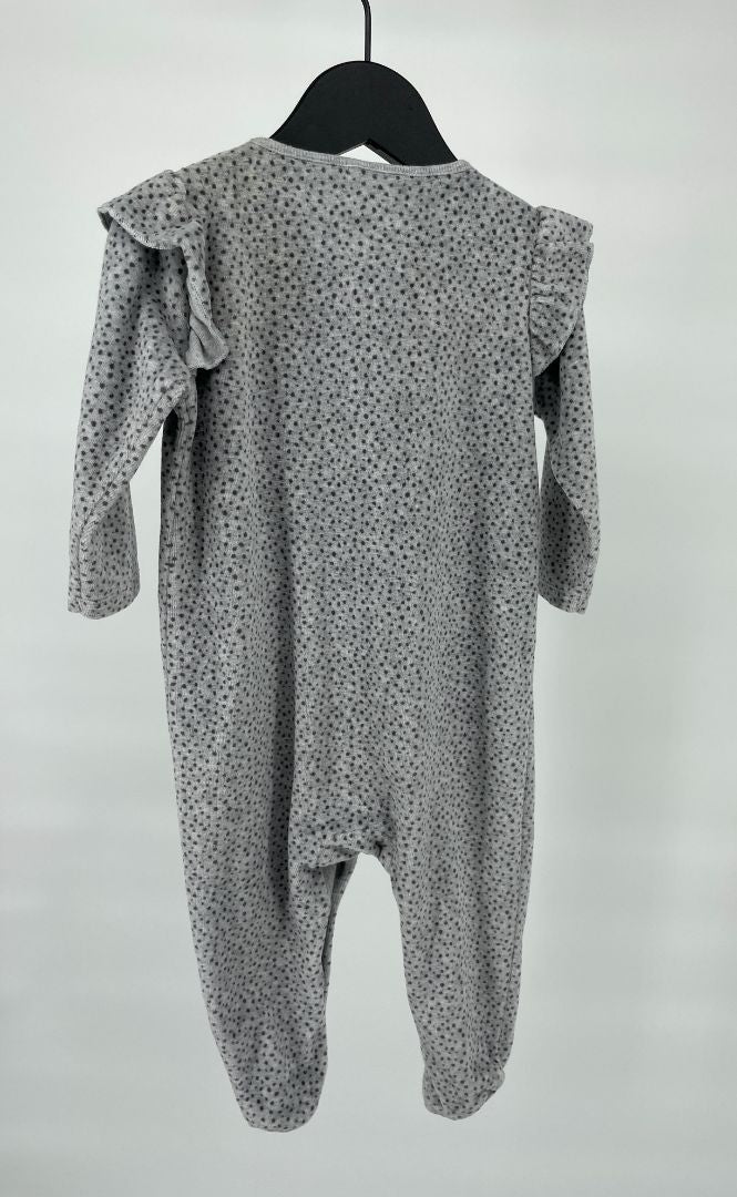 Pyjama Grijs Stippen Roesjes Maat 68 / 74