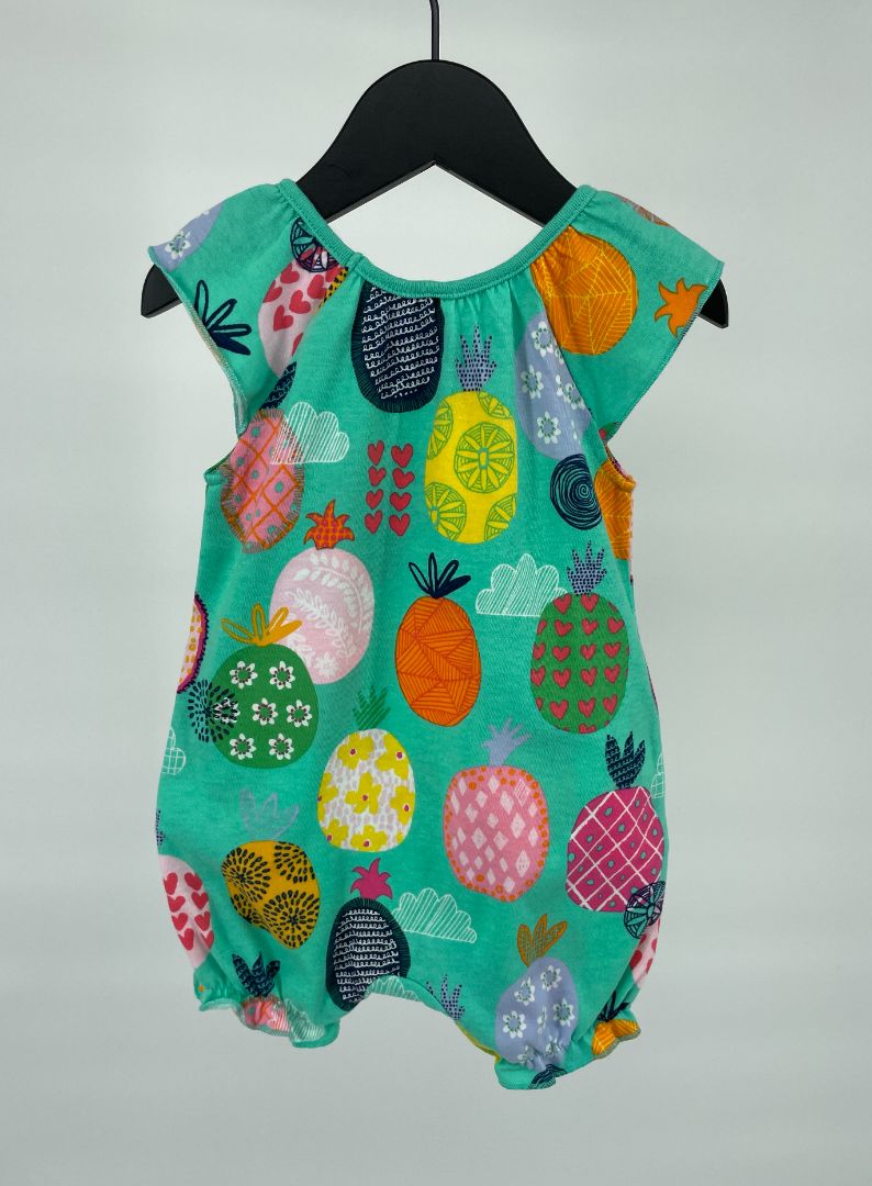 Zomerpakje Groen Multicolor Ananas Roesjes Maat 62 / 68