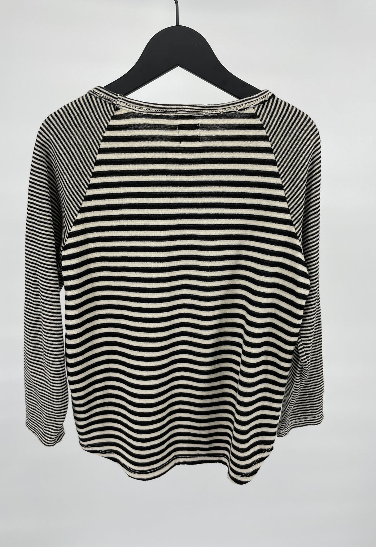 Longsleeve Zwart Beige Gestreept Maat 128 / 134