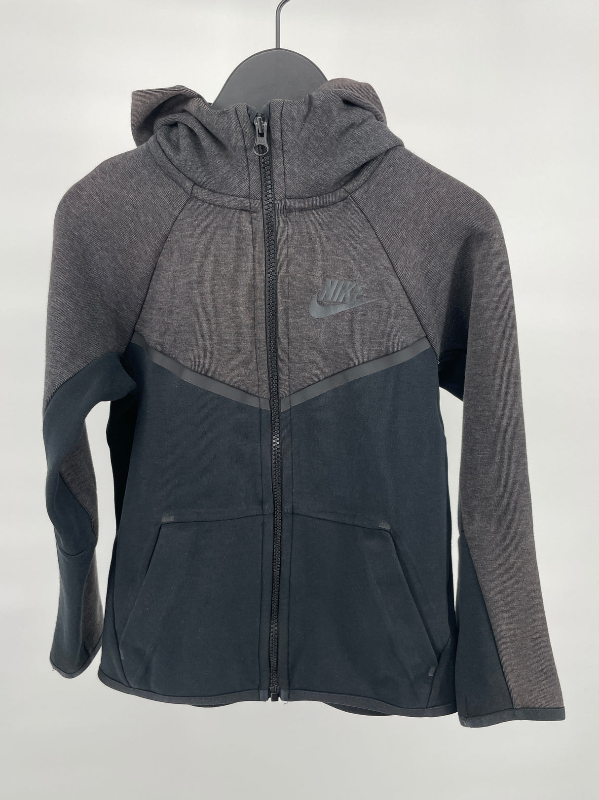 Tech Fleece Vest Capuchon Grijs Zwart Maat 128 / 134