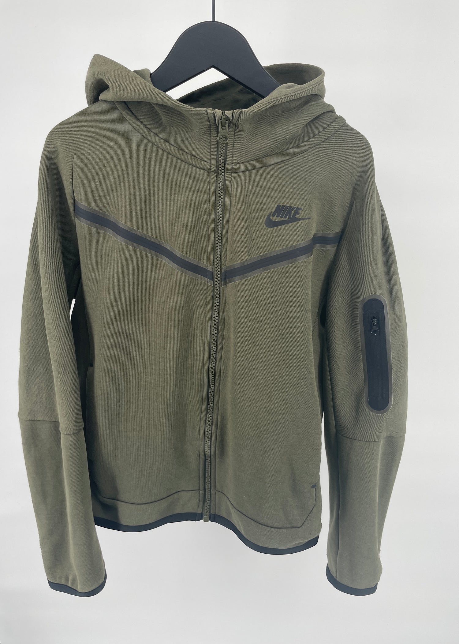 Tech Fleece Vest Capuchon Groen Maat 140 / 146