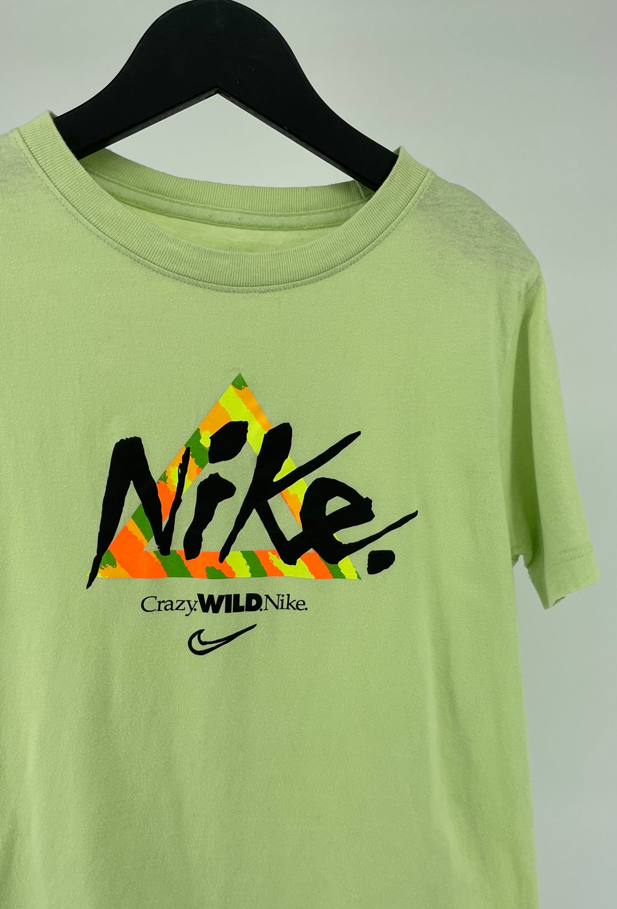 T-shirt Geel Crazy Wild Nike Maat 140 / 146