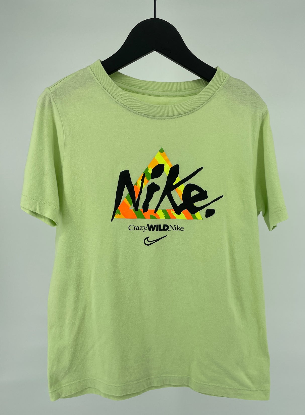 T-shirt Geel Crazy Wild Nike Maat 140 / 146