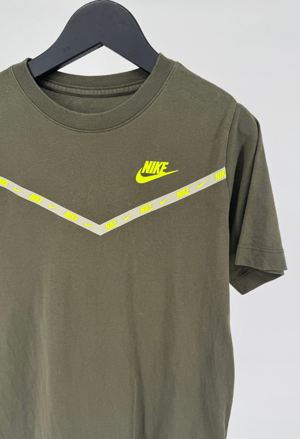 T-shirt Groen Maat 140 / 146