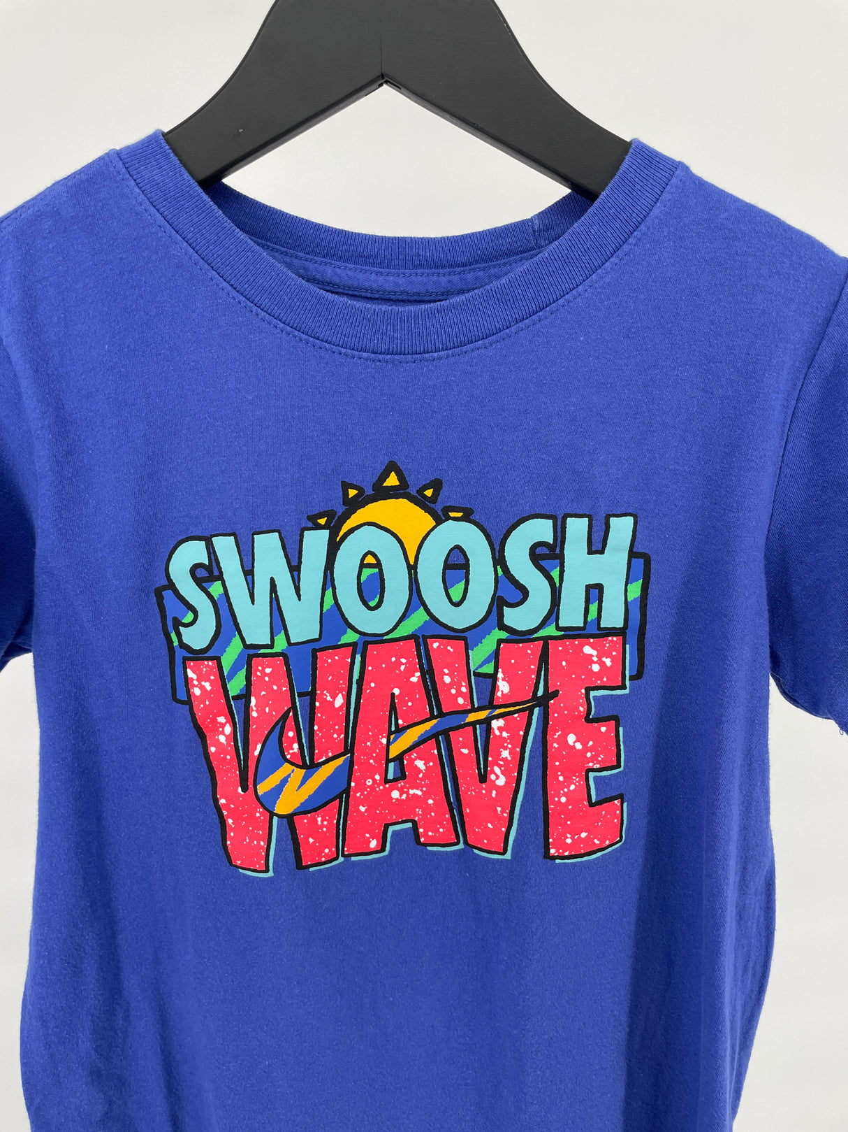 T-shirt Paars Swoosh Wave Maat 128 / 134