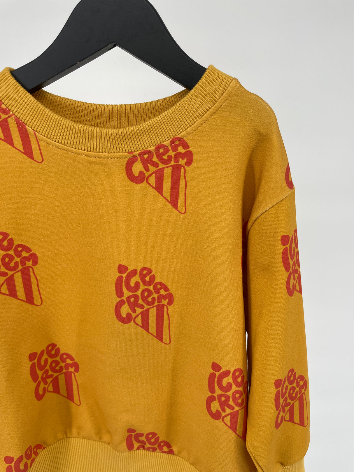 Trui Geel Icecream Maat 98 / 104